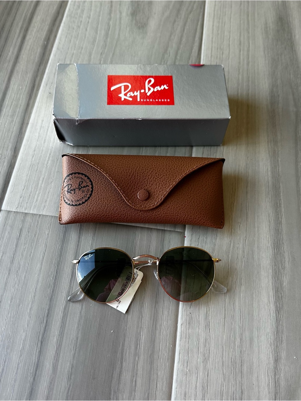 Ray-Ban Round Metal Sunglasses